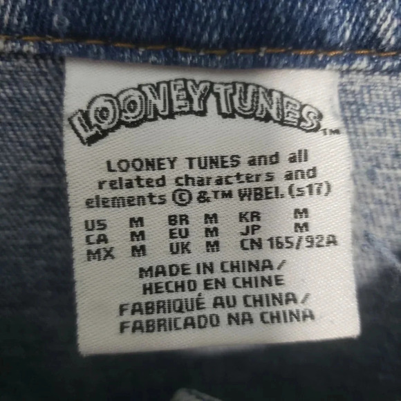VGT  Looney Tunes Acid Wash Mens/Womans Jean Jacket,size M. - Picture 7 of 9